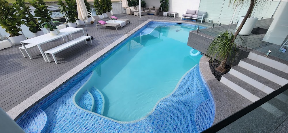 Wazza's Pools