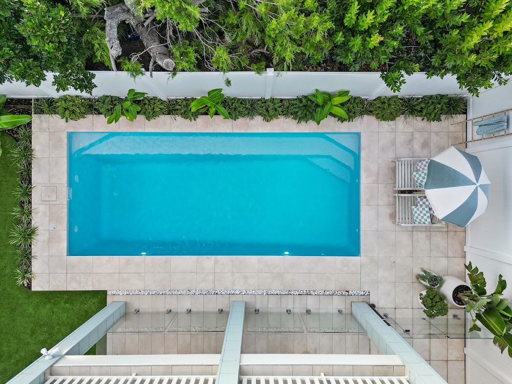MFP easy Fibreglass Pools