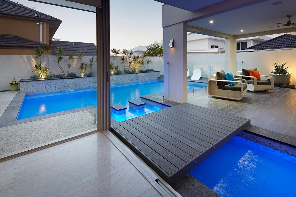 Dolphin Pools
