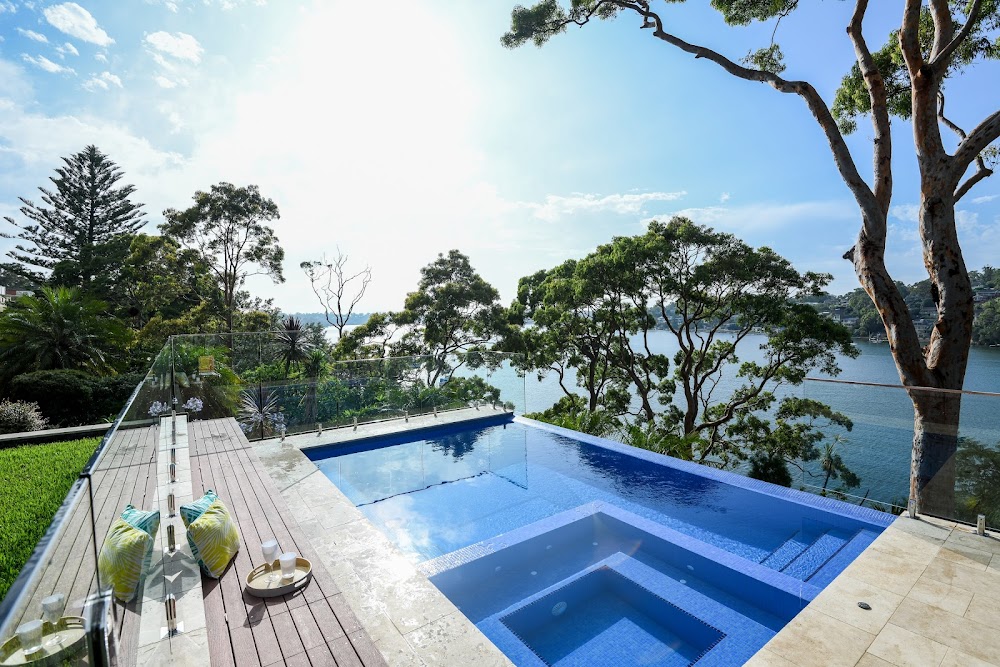 Artesian Pools