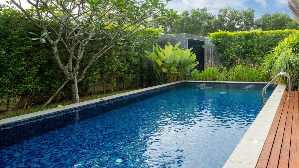 Mosaic Pool Renovations
