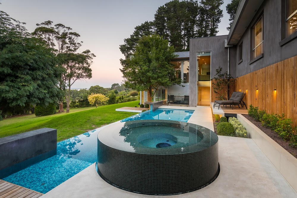 Australian Spas And Pools